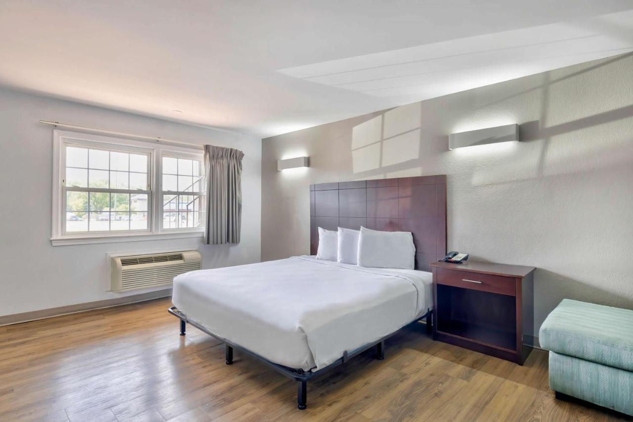 Motel 6-Falls Church, Va - Arlington Boulevard Bagian luar foto